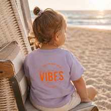 Load image into Gallery viewer, T-SHIRT "Good Vibes only" flieder