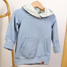 Load image into Gallery viewer, HOODIE "Seeblau"