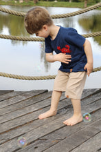 Laden Sie das Bild in den Galerie-Viewer, T-SHIRT "Krabbe" dunkelblau