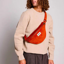 Load image into Gallery viewer, CROSSBODYBAG Velour ziegelrot