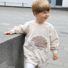 Laden Sie das Bild in den Galerie-Viewer, VINTAGE SWEATER &quot;Igel&quot; beige
