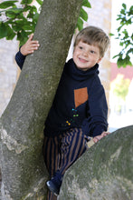 Laden Sie das Bild in den Galerie-Viewer, BARREL-PANTS "Strips" Navy/Ochre