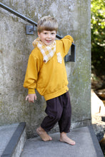 Load image into Gallery viewer, DREIECKSTUCH MUSSELIN "Ochre" (2 GRÖSSEN)