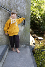 Laden Sie das Bild in den Galerie-Viewer, BARREL-PANTS "Cord" Dark Chocolate