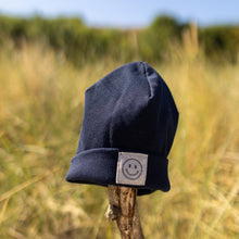 Laden Sie das Bild in den Galerie-Viewer, RIB-BEANIE "Navy"