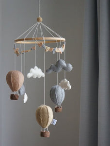 Mobile "Balloons&Clouds" pennants/ beige