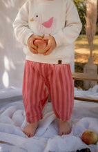 Laden Sie das Bild in den Galerie-Viewer, FROTTEE SWEATER "Ente" Beige