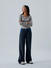 Laden Sie das Bild in den Galerie-Viewer, LONGSLEEVE &quot;Grey Melange&quot; FEMALE