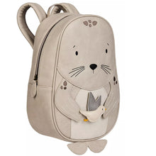Laden Sie das Bild in den Galerie-Viewer, LITTLE WHO Rucksack "Seerobbe Levi"