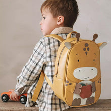 Laden Sie das Bild in den Galerie-Viewer, LITTLE WHO Rucksack "Giraffe Trudy"