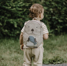 Load image into Gallery viewer, LITTLE WHO Rucksack &quot;Otter Mathilda&quot;